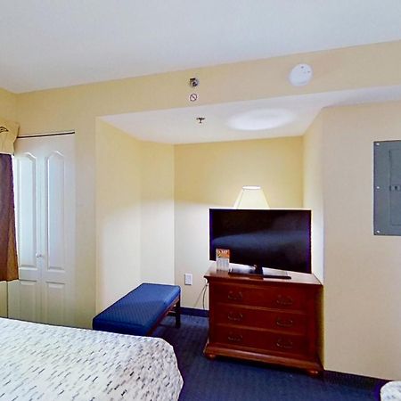 מירטל ביץ' Carolinian Beach Resort מראה חיצוני תמונה