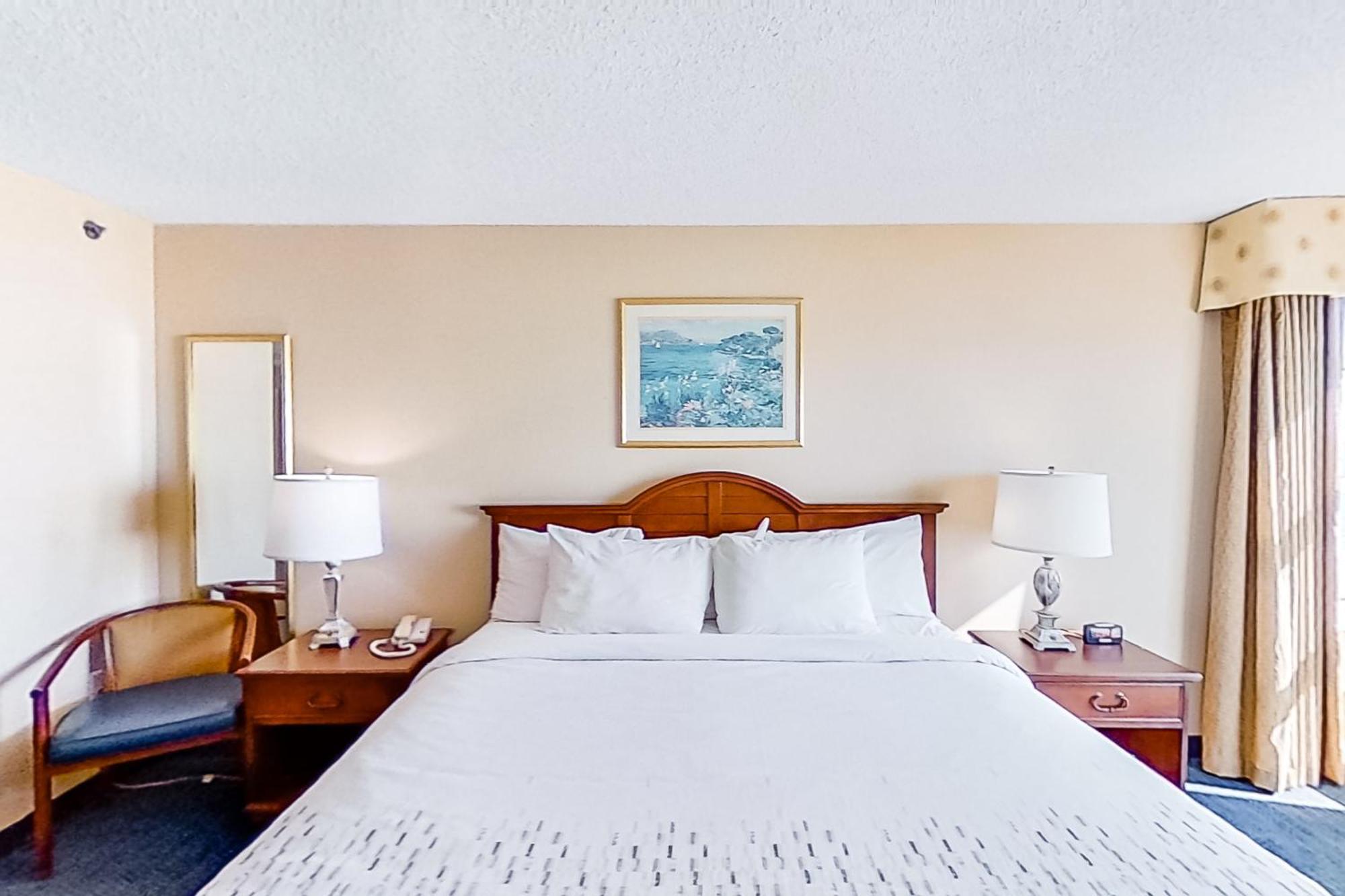 מירטל ביץ' Carolinian Beach Resort חדר תמונה