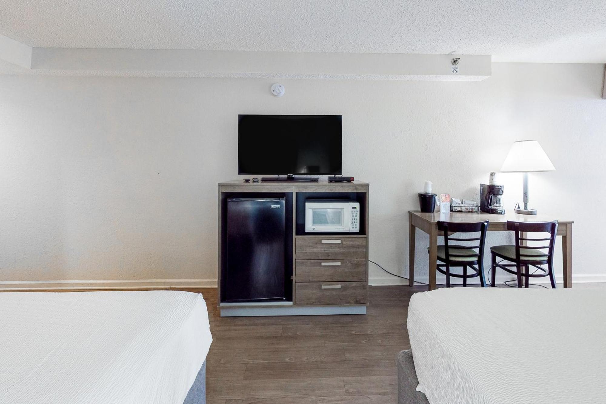 מירטל ביץ' Carolinian Beach Resort חדר תמונה