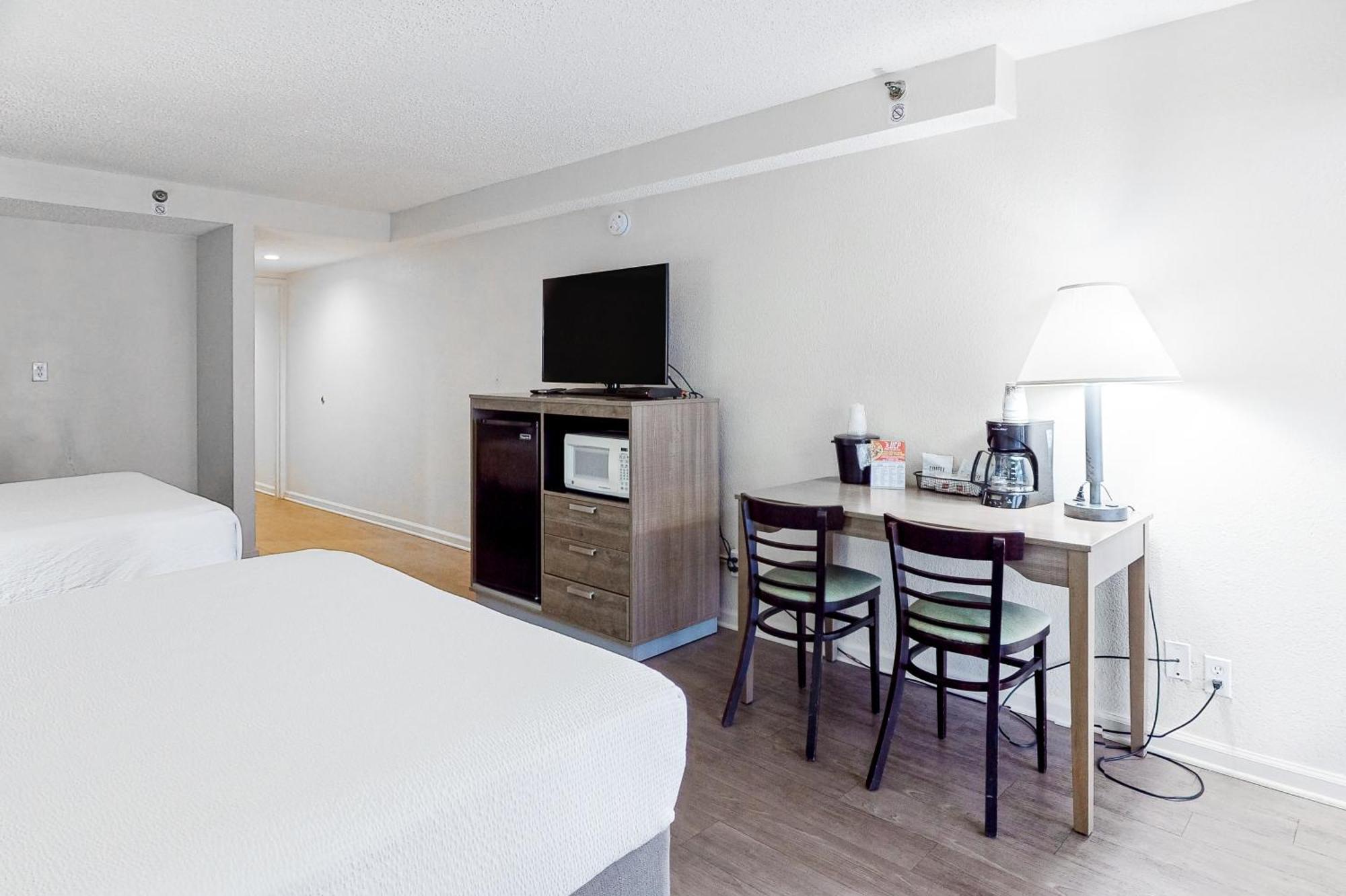 מירטל ביץ' Carolinian Beach Resort חדר תמונה